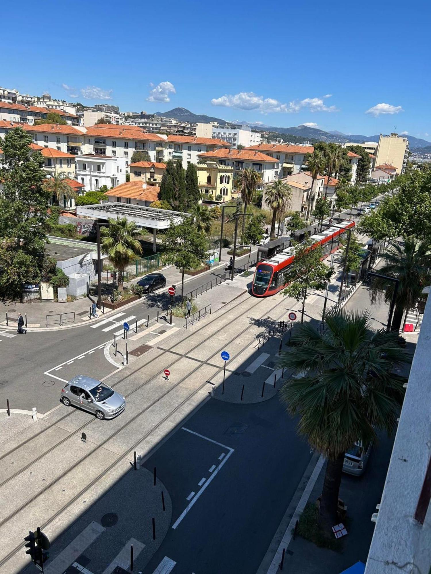 Chambre Promenade Des Anglais Nizza Exterior foto